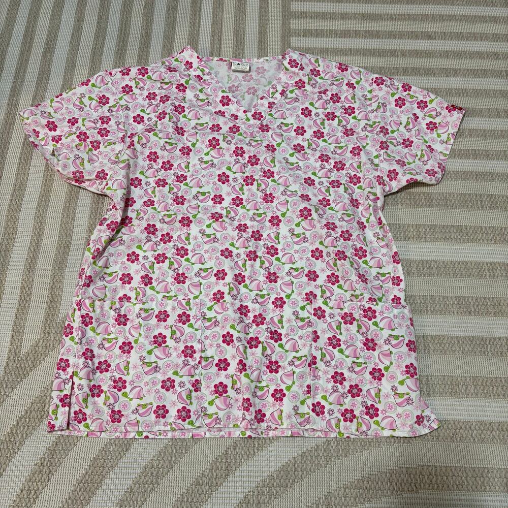 Dickies Women's Pink Medium Scrub Top Floral Turtles Pediatric